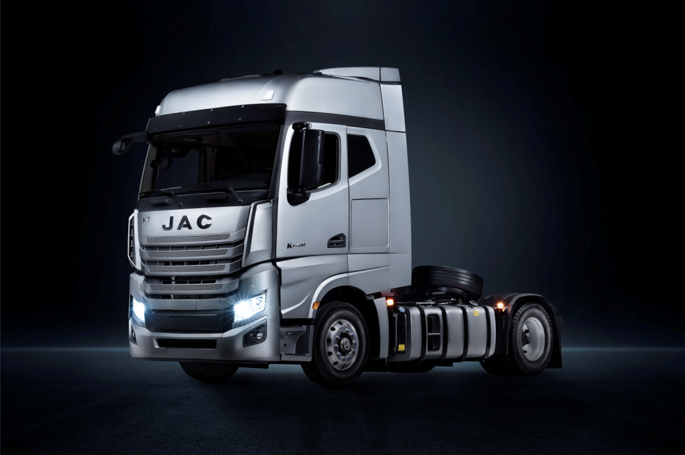 JAC K7